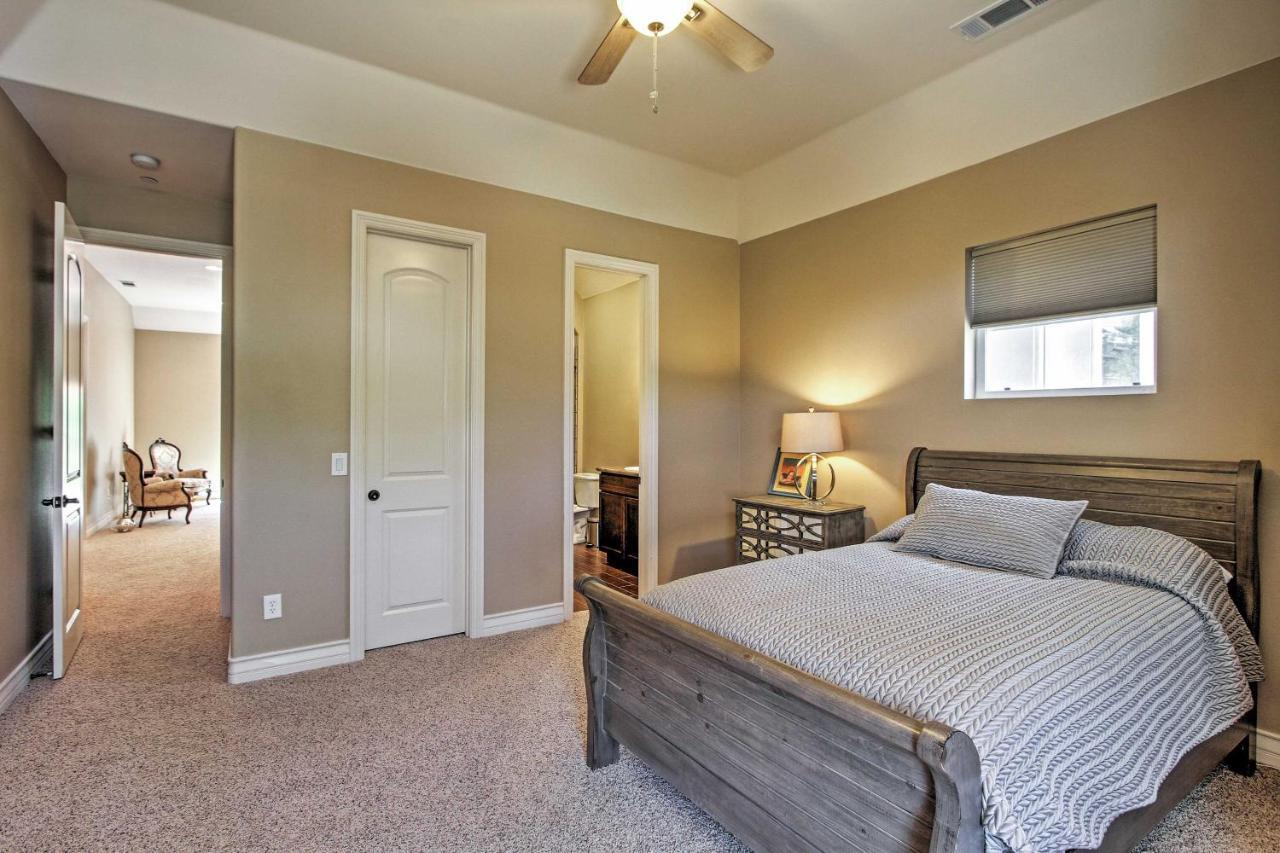 Roomy Home With Deck, 5 Mi To Lake Arrowhead Village 外观 照片